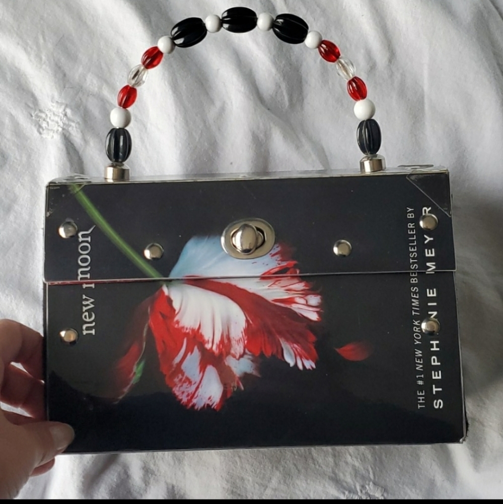 NEW MOON book purse